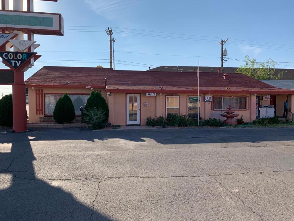 Western Motel Deming Kültér fotó