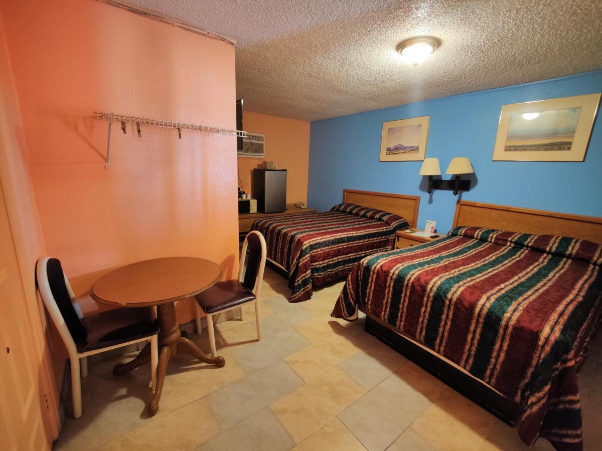 Western Motel Deming Kültér fotó